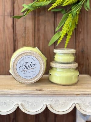 Limelight Tyler Candle in three sizes. Invitingly clean, fresh fusion of pure mandarin oranges with a shocking touch of lime as a top note. A slight undertone of rich vanilla bean oil gives this a unique twist.