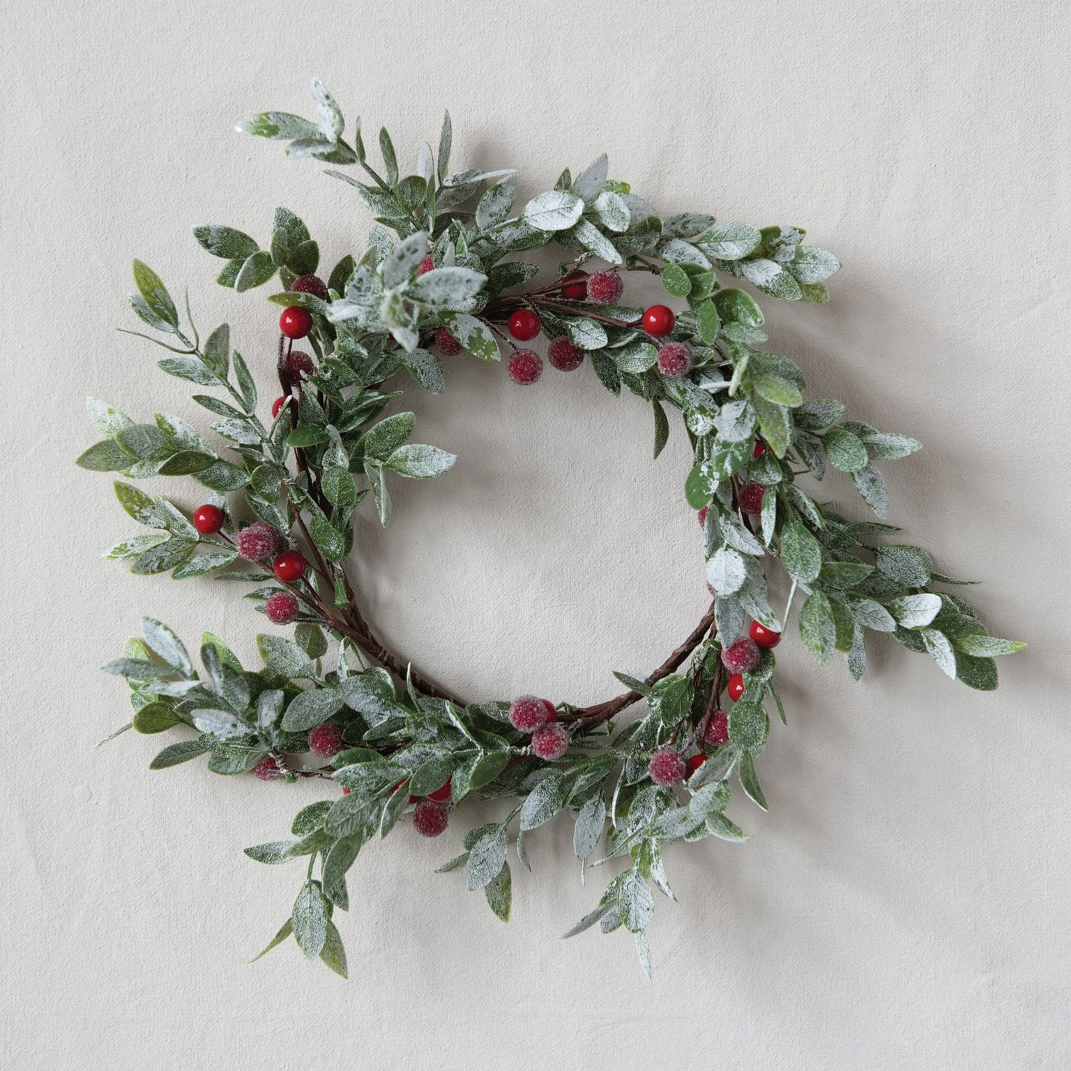 Frosted Leaves & Berry Wreath - Be Made