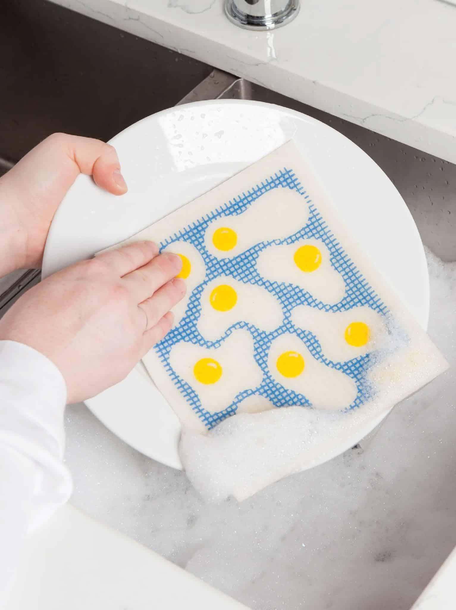 https://www.bemadeinc.com/wp-content/uploads/2023/07/be-made-hays-ks-swedish-dish-cloth-eggs-1-scaled.jpg